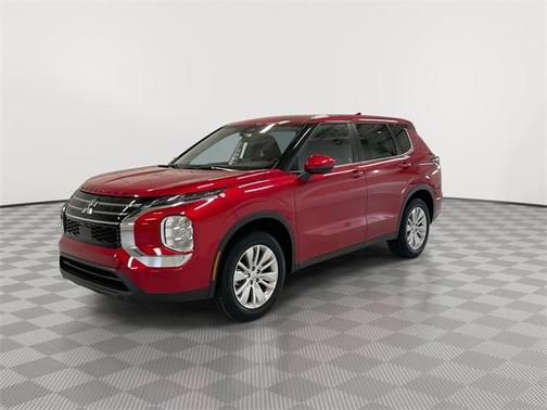 2025 Mitsubishi Outlander ES