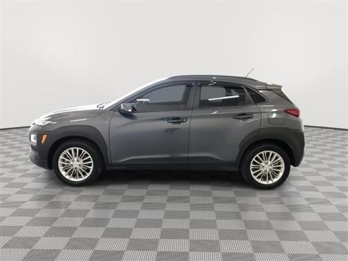 2021 Hyundai KONA SEL