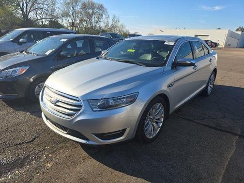 Ingot Silver 2018 Ford Taurus Limited