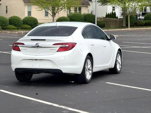 2015 Buick Regal Base