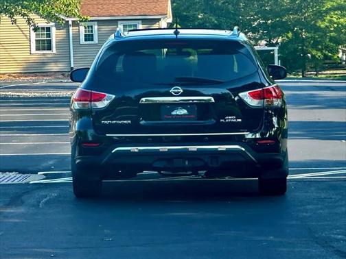 2014 Nissan Pathfinder Platinum