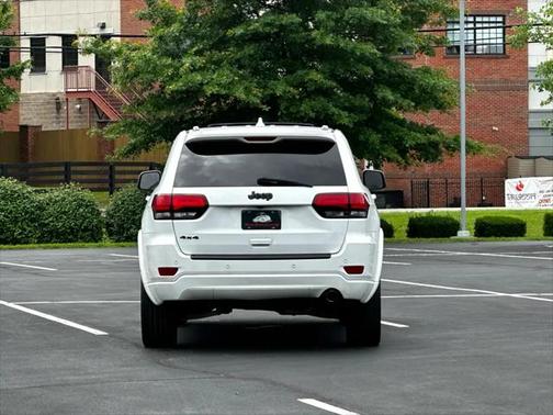 2018 Jeep Grand Cherokee Laredo E