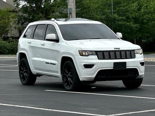 2018 Jeep Grand Cherokee Laredo E