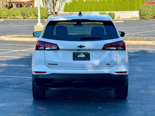 2023 Chevrolet Equinox LS