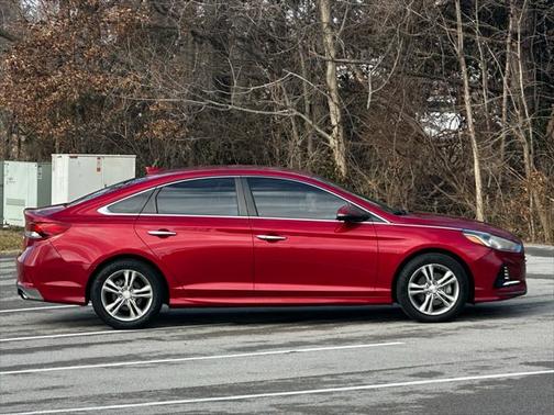 2018 Hyundai SONATA SEL
