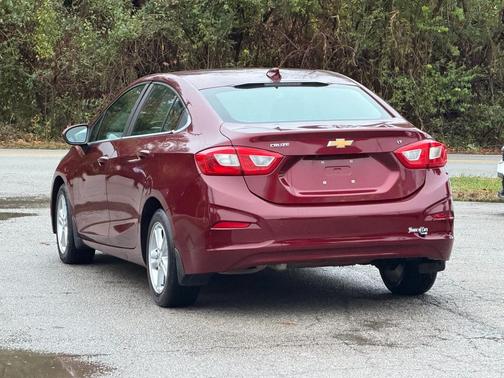 2016 Chevrolet Cruze LT Auto