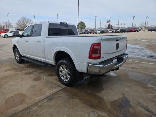 2019 RAM 2500 Laramie Crew Cab 4x4 6'4' Box