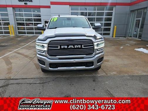 2019 RAM 2500 Laramie Crew Cab 4x4 6'4' Box