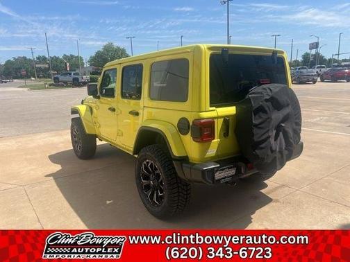 2024 Jeep Wrangler 4-Door Sahara 4x4
