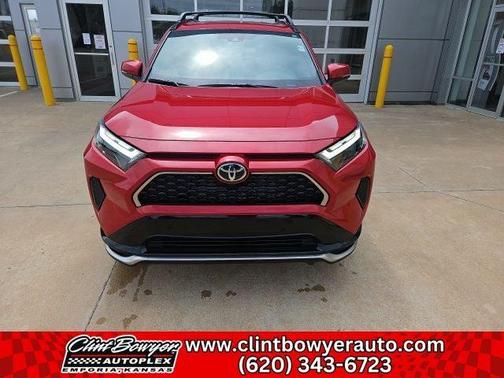 2025 Toyota RAV4 Hybrid SE