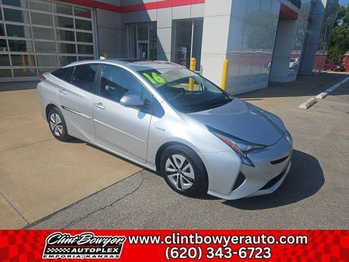 2016 Toyota Prius Four