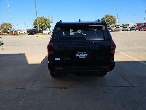 2025 Toyota 4Runner TRD Off Road