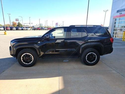 2025 Toyota 4Runner TRD Off Road