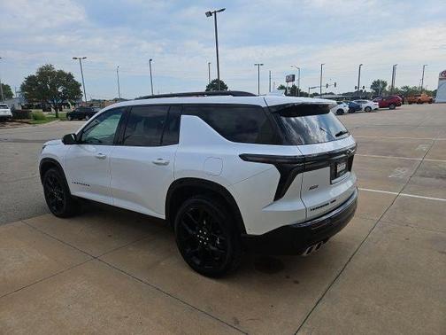 2024 Chevrolet Traverse RS