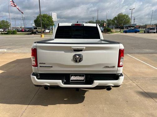 Bright White Clearcoat 2022 RAM 1500 Big Horn/Lone Star