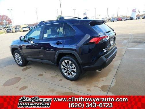 2025 Toyota RAV4 XLE Premium