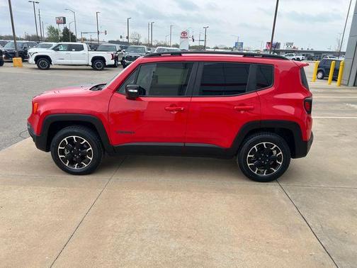 2023 Jeep Renegade Upland