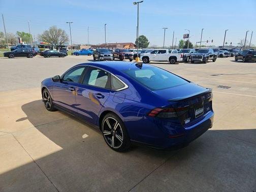 Still Night Pearl 2024 Honda Accord Hybrid Sport