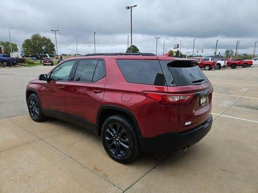 2021 Chevrolet Traverse RS
