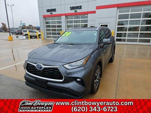 2020 Toyota Highlander Hybrid XLE