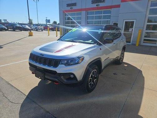 2024 Jeep Compass Trailhawk