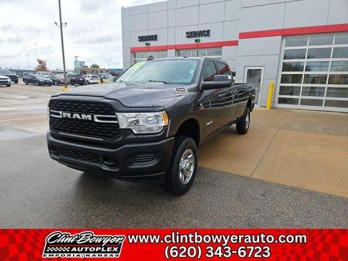 2022 RAM 2500 Big Horn Crew Cab 4x4 8' Box