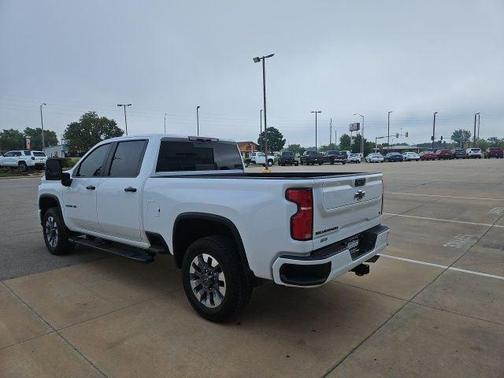 2024 Chevrolet Silverado 2500 LT