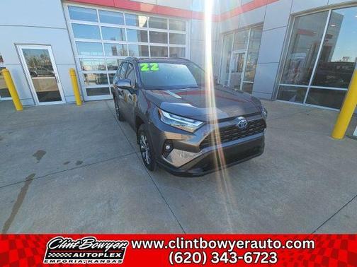 2022 Toyota RAV4 Hybrid XLE Premium