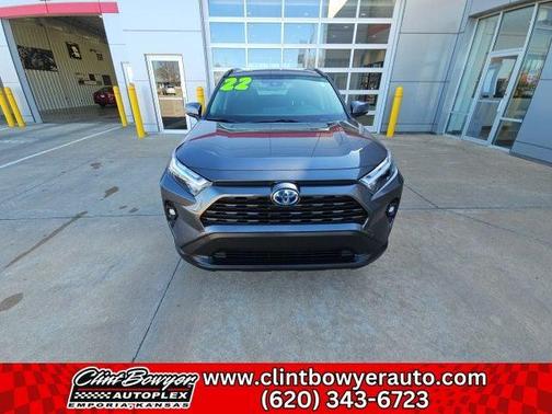 2022 Toyota RAV4 Hybrid XLE Premium