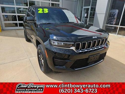 2023 Jeep Grand Cherokee Laredo