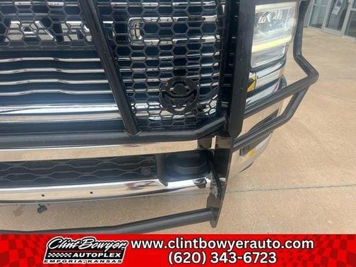 2020 RAM 2500 Laramie Crew Cab 4X4 8' Box