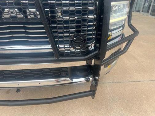 2020 RAM 2500 Laramie Crew Cab 4X4 8' Box