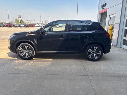 2023 Mitsubishi Outlander Sport SE