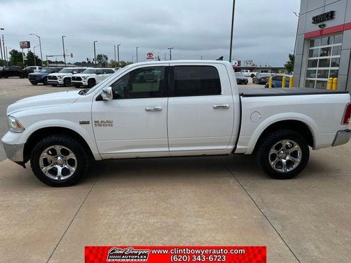 Bright White Clearcoat 2015 RAM 1500 Laramie
