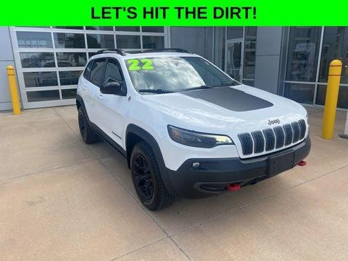 2022 Jeep Cherokee Trailhawk