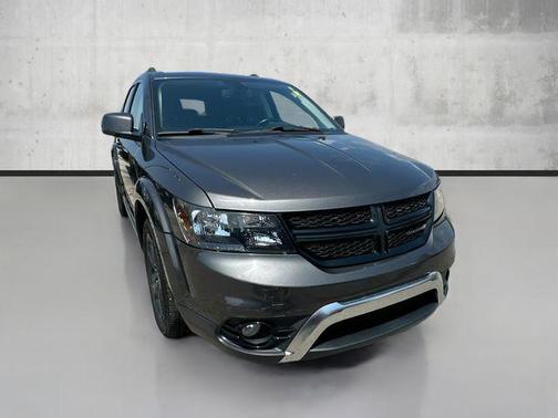 2019 Dodge Journey Crossroad
