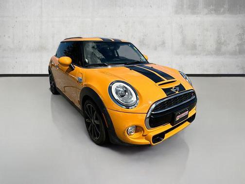 2016 MINI Hardtop Cooper S