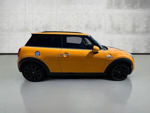 2016 MINI Hardtop Cooper S