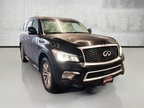 2017 INFINITI QX80 Base