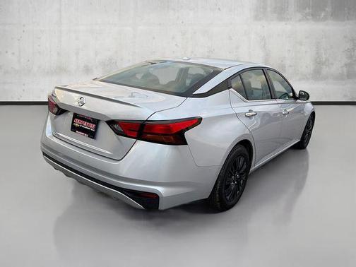 2020 Nissan Altima S FWD