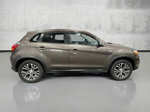 2017 Mitsubishi Outlander Sport 2.0 ES
