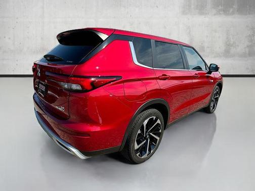 2023 Mitsubishi Outlander PHEV SE S-AWC