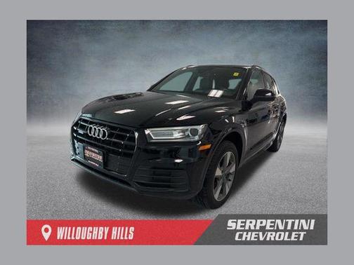Brilliant Black 2020 Audi Q5 45 Premium