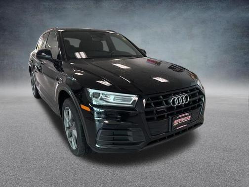Brilliant Black 2020 Audi Q5 45 Premium