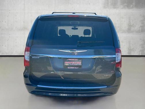 2014 Chrysler Town & Country Limited