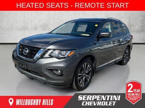 2017 Nissan Pathfinder Platinum