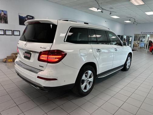 2018 Mercedes-Benz GLS 450 4MATIC