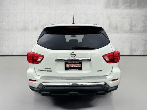 2017 Nissan Pathfinder S