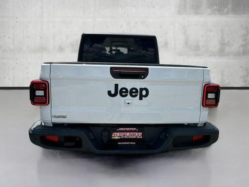 2021 Jeep Gladiator Willys 4x4