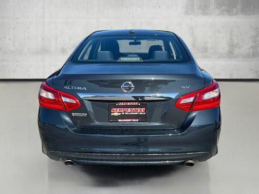 2017 Nissan Altima 2.5 SV